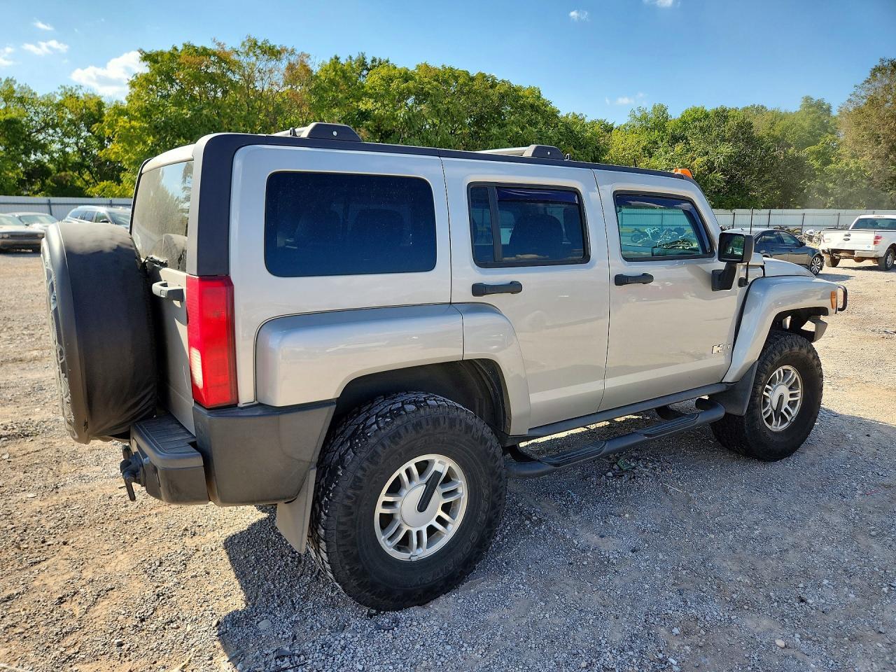 5GTDN136068176865 2006 HUMMER H3 photo no. 3
