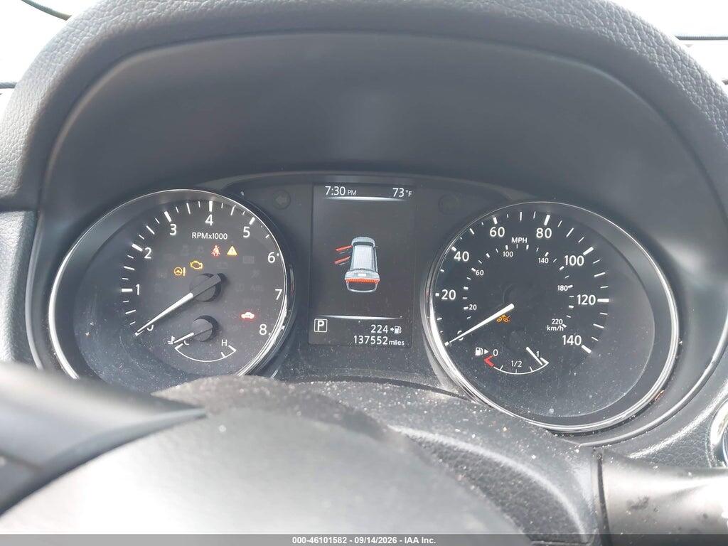 KNMAT2MV8HP576421 2017 NISSAN ROGUE photo no. 7