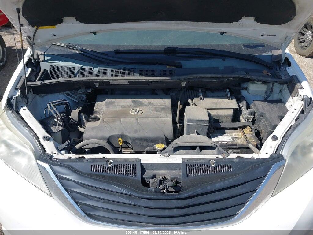 5TDKK3DC0BS041981 2011 TOYOTA SIENNA photo no. 10