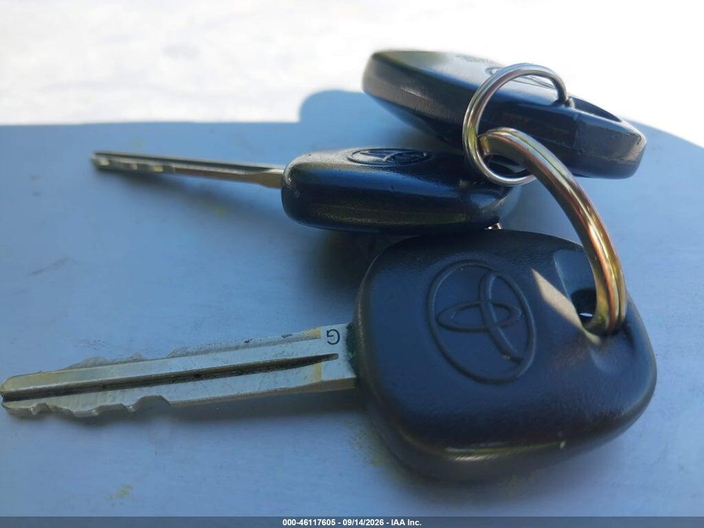 5TDKK3DC0BS041981 2011 TOYOTA SIENNA photo no. 11