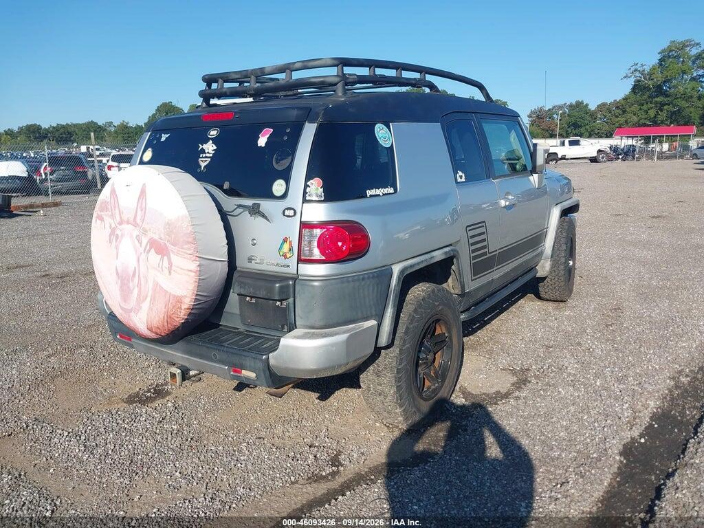 JTEZU11F070004298 2007 TOYOTA FJ CRUISER photo no. 4