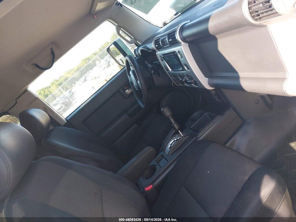 JTEZU11F070004298 2007 TOYOTA FJ CRUISER photo no. 5