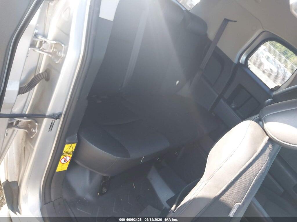 JTEZU11F070004298 2007 TOYOTA FJ CRUISER photo no. 8