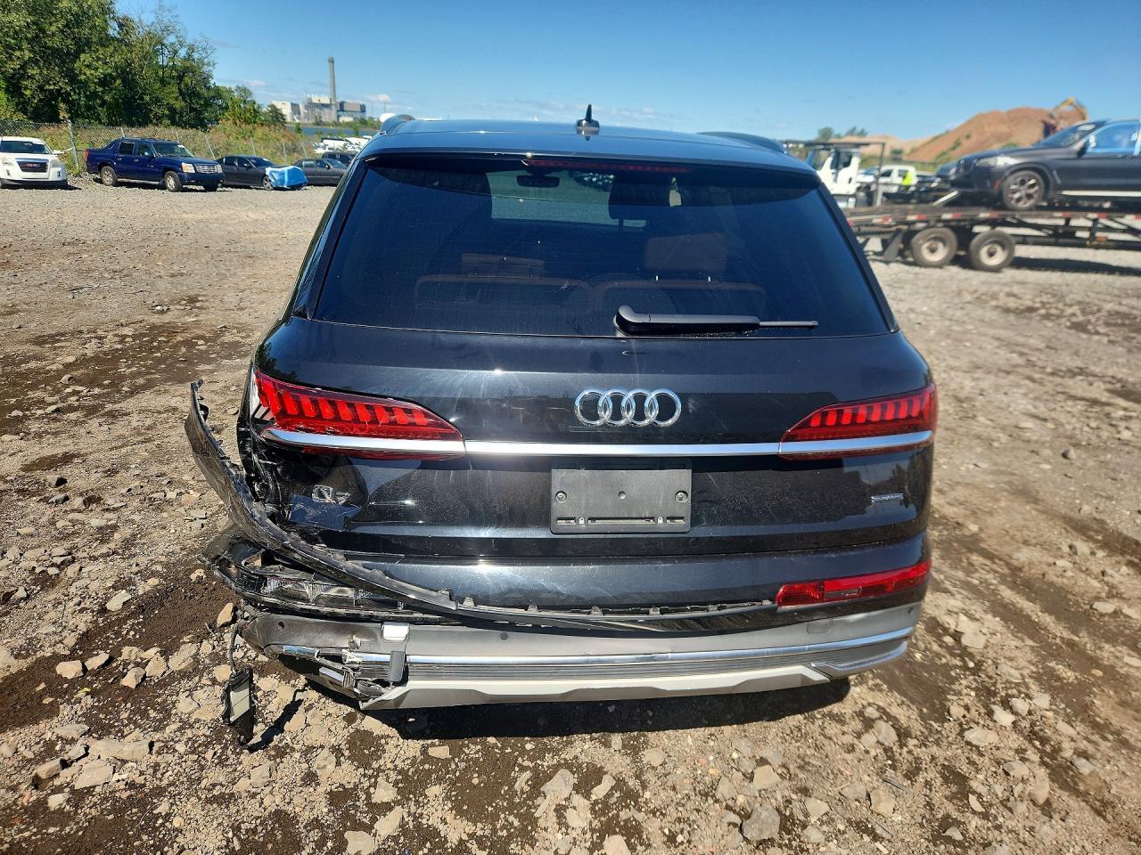 2024 AUDI Q7 PREMIUM PLUS — Фото 6 из 13