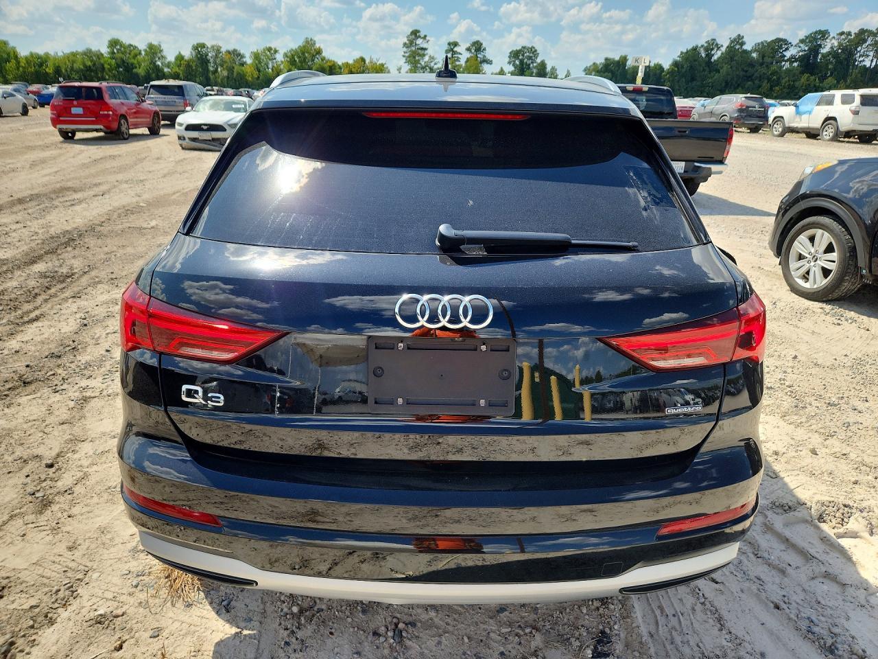 2020 AUDI Q3 PREMIUM — Фото 6 из 13