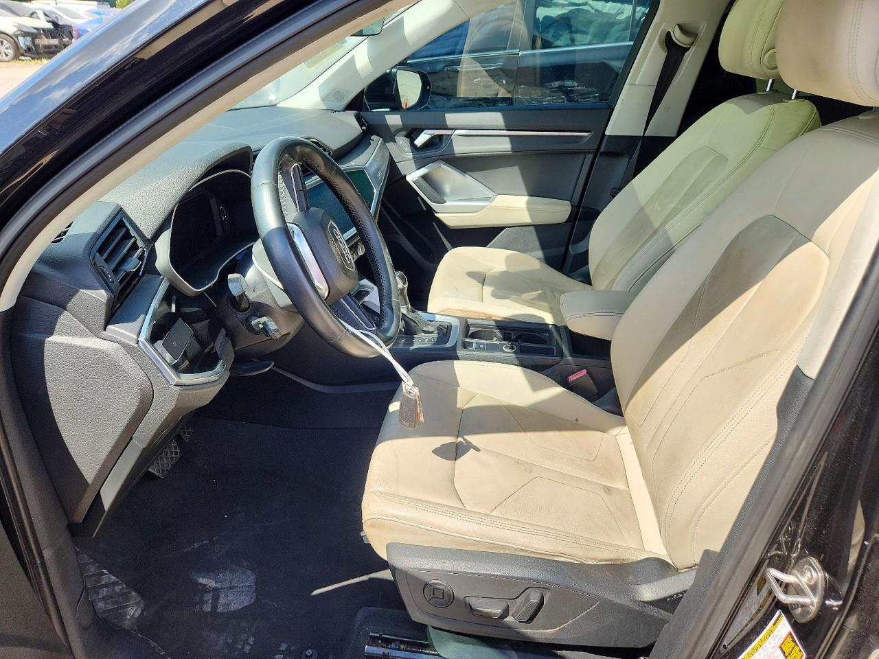 2020 AUDI Q3 PREMIUM — Фото 7 из 13