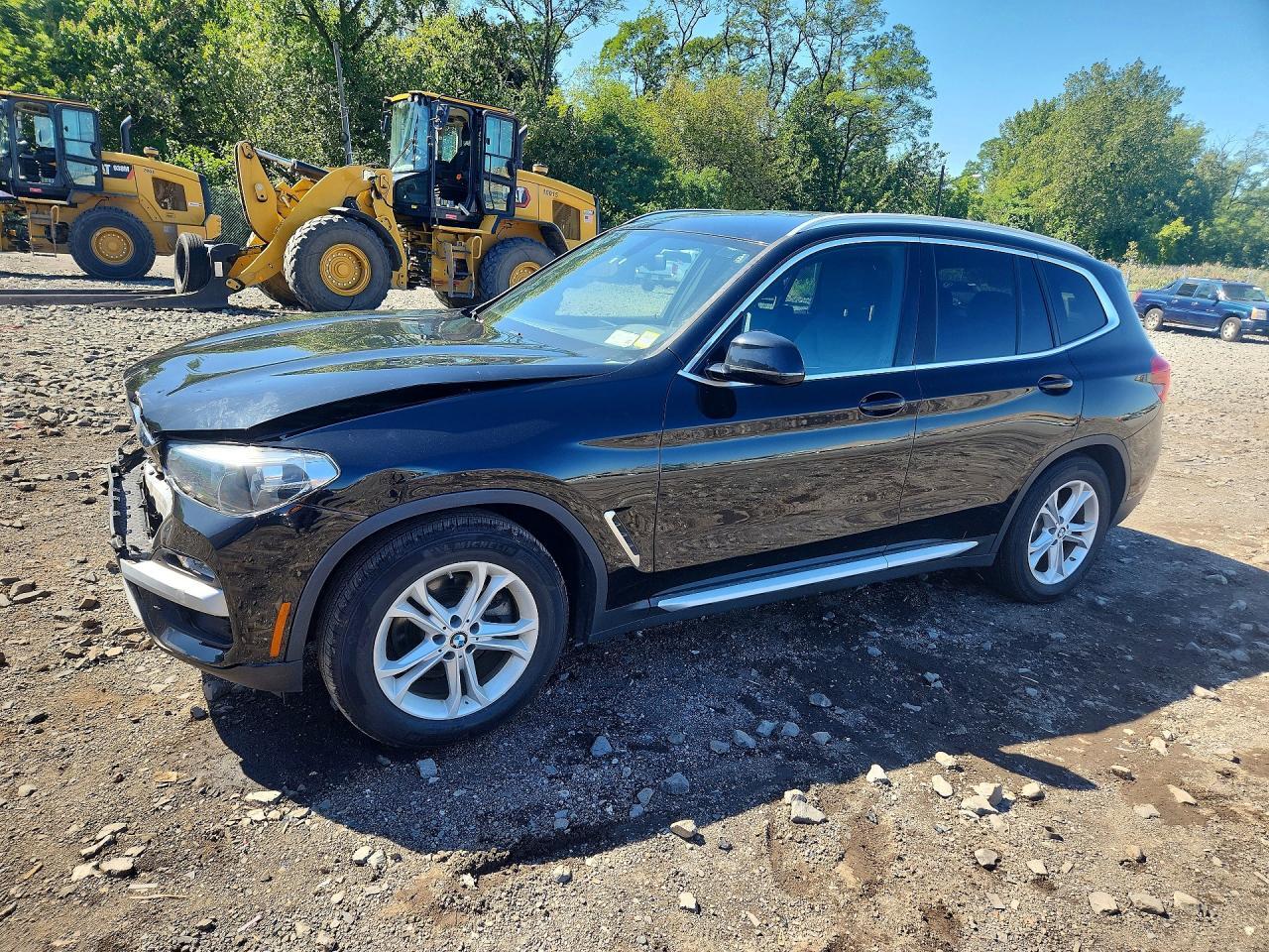 2018 BMW X3 5UXTR9C59JLD71738