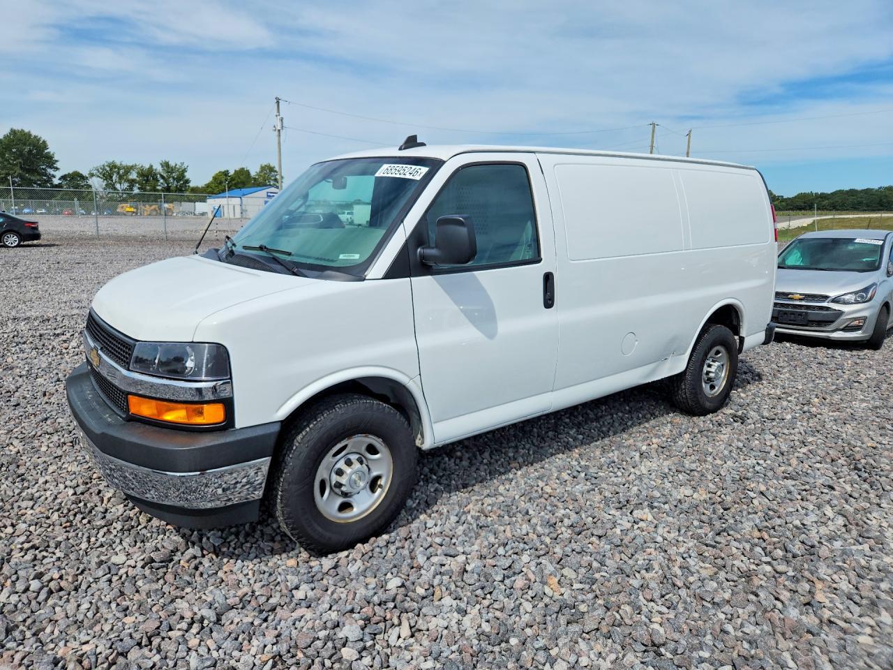 2021 CHEVROLET EXPRESS G2500 1GCWGAFPXM1263872