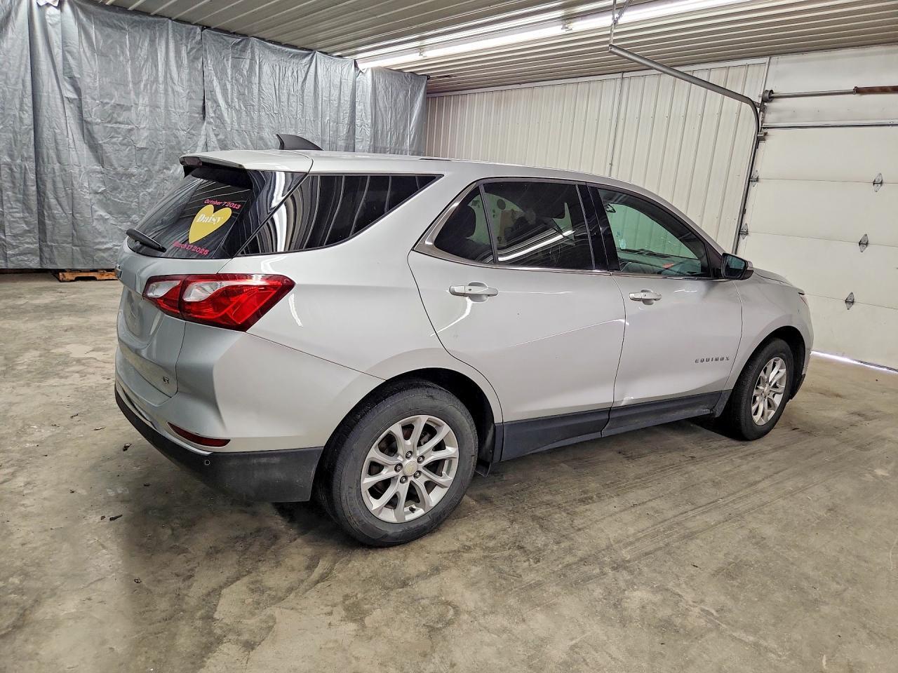 3GNAXJEV6KS620025 2019 CHEVROLET EQUINOX photo no. 3