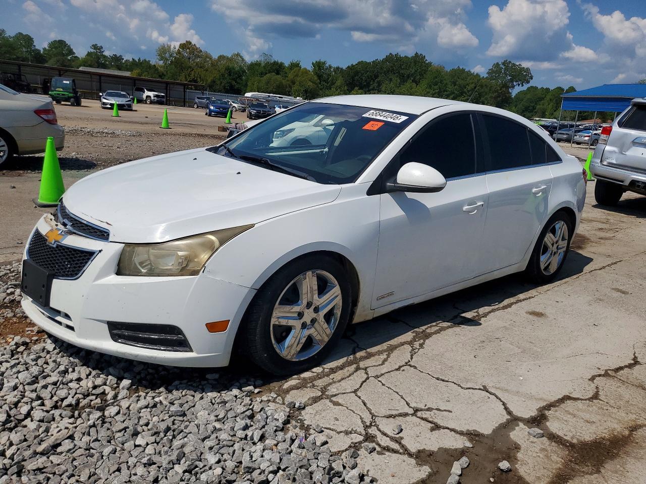 2014 CHEVROLET CRUZE 1G1P75SZ9E7100947