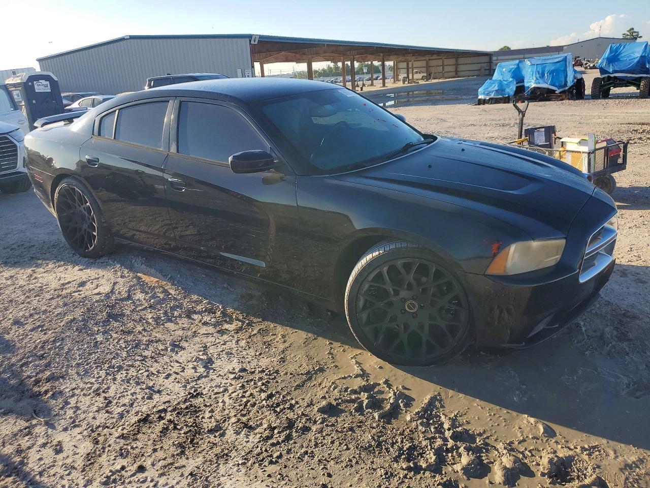 2C3CDXBG6DH678312 2013 DODGE CHARGER photo no. 4