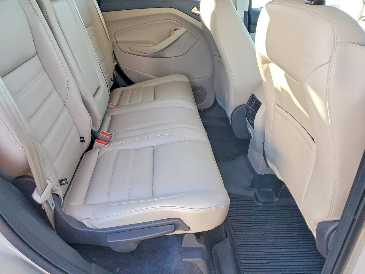 1FMCU0HD2JUD57923 2018 FORD ESCAPE photo no. 11