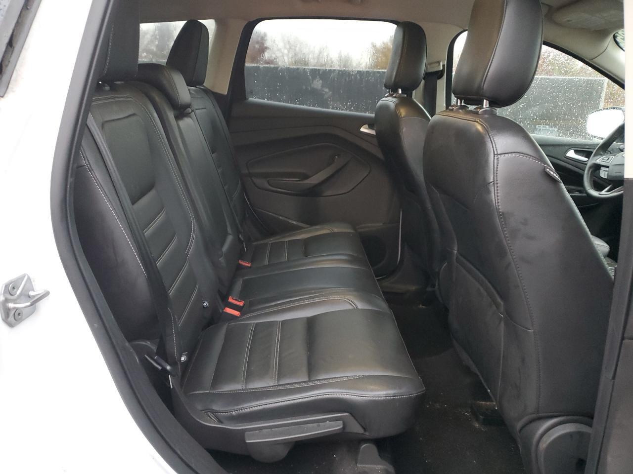 1FMCU9HD9JUD23630 2018 FORD ESCAPE photo no. 11