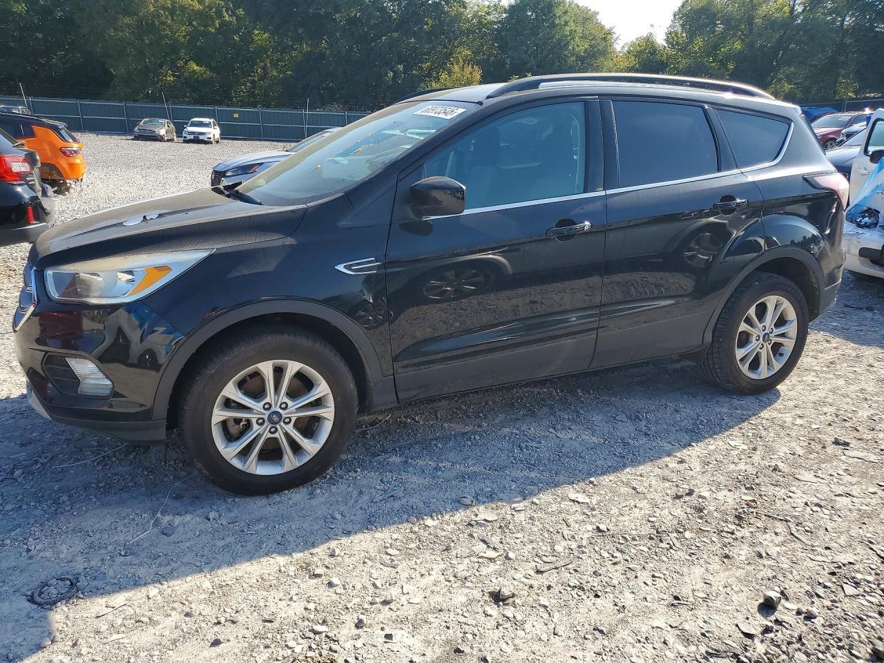 2018 FORD ESCAPE 1FMCU9GD1JUB23939