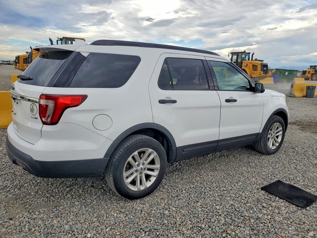 2016 FORD EXPLORER — Фото 3 из 13