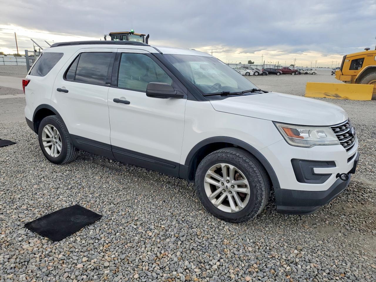 2016 FORD EXPLORER — Фото 4 из 13