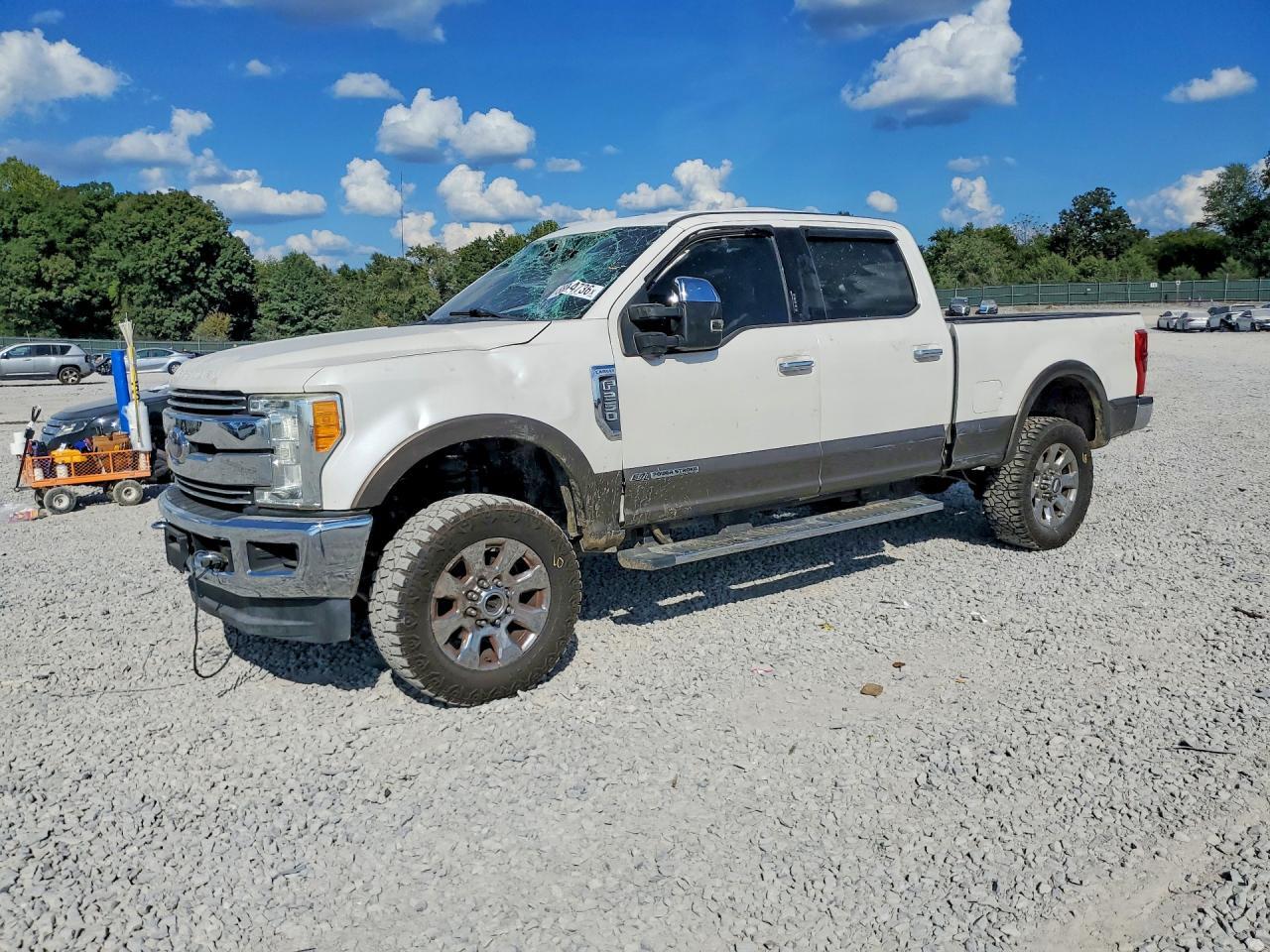 2017 FORD F250 1FT7W2BT6HEC40152
