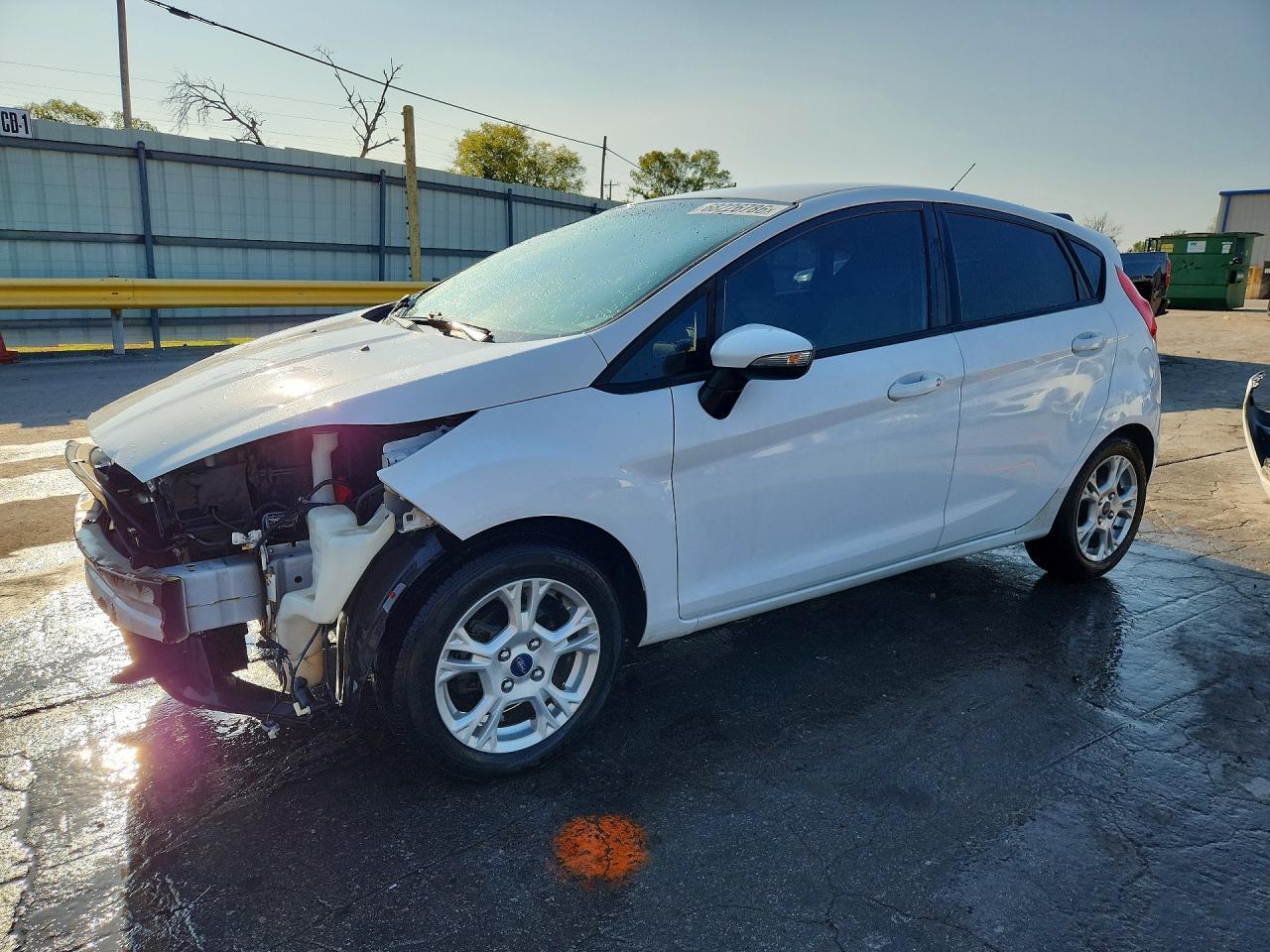 2015 FORD FIESTA 3FADP4EJ2FM111490