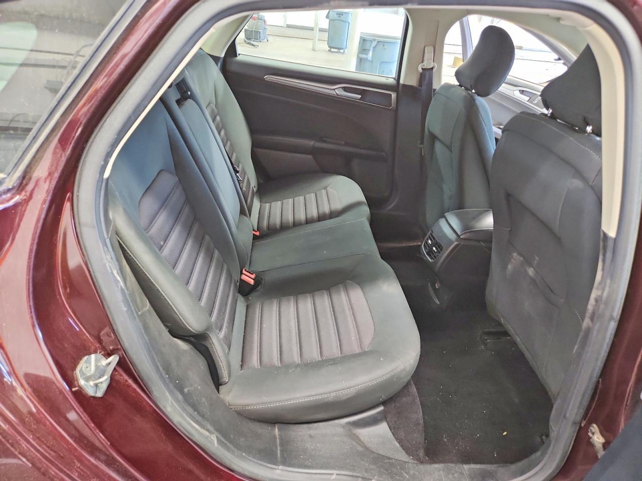 3FA6P0HD7HR195738 2017 FORD FUSION photo no. 10