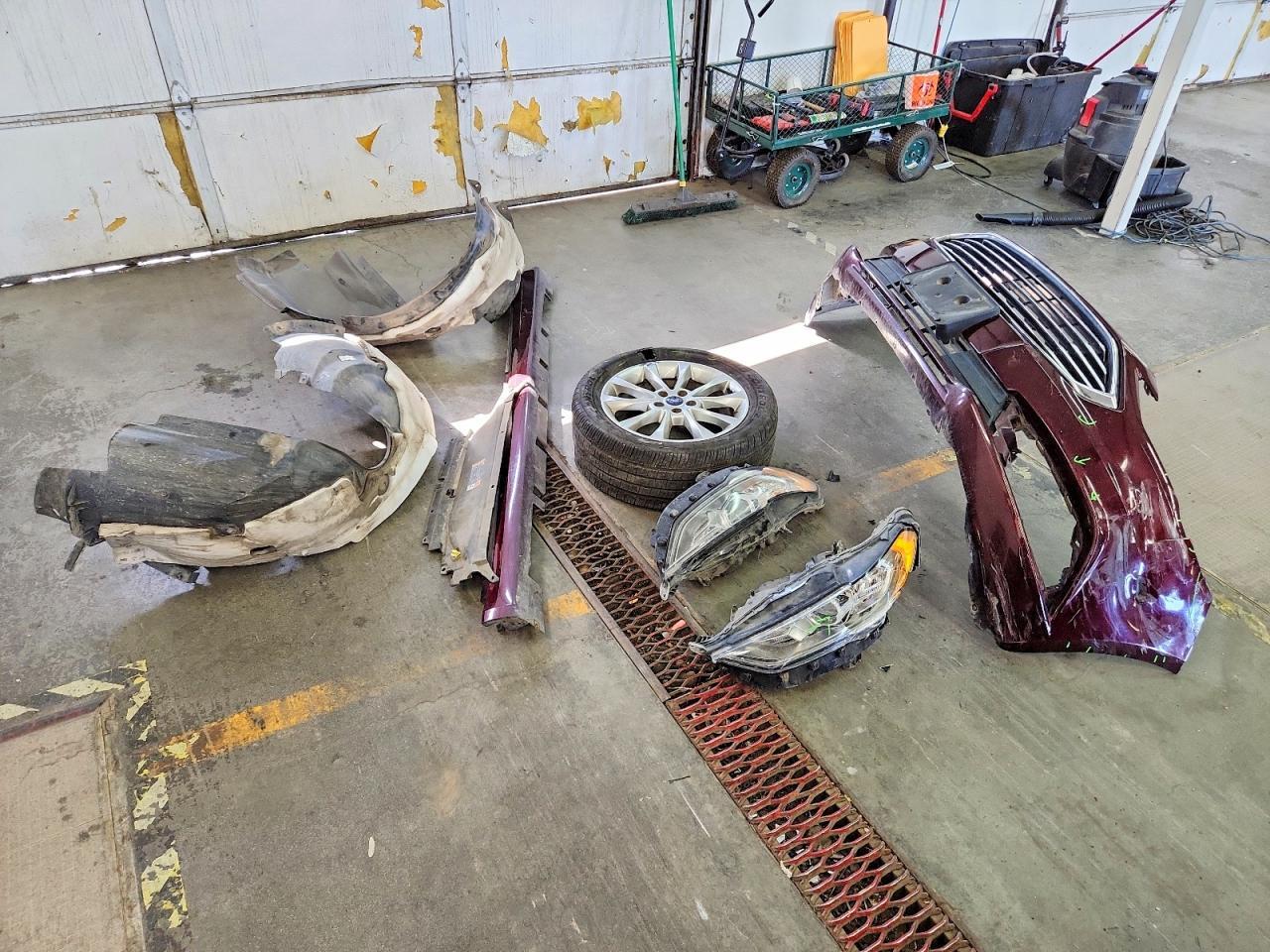 3FA6P0HD7HR195738 2017 FORD FUSION photo no. 12
