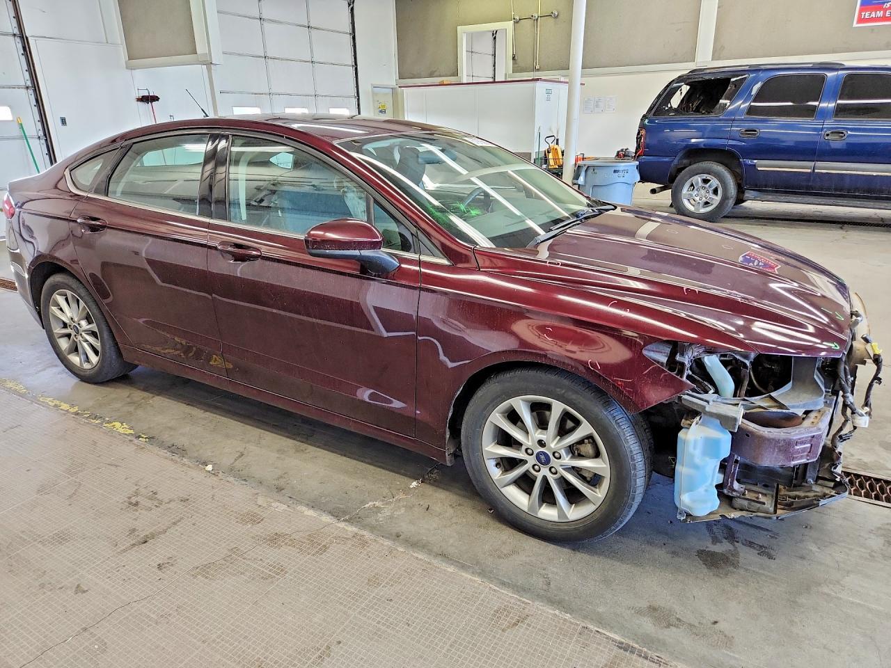 3FA6P0HD7HR195738 2017 FORD FUSION photo no. 4