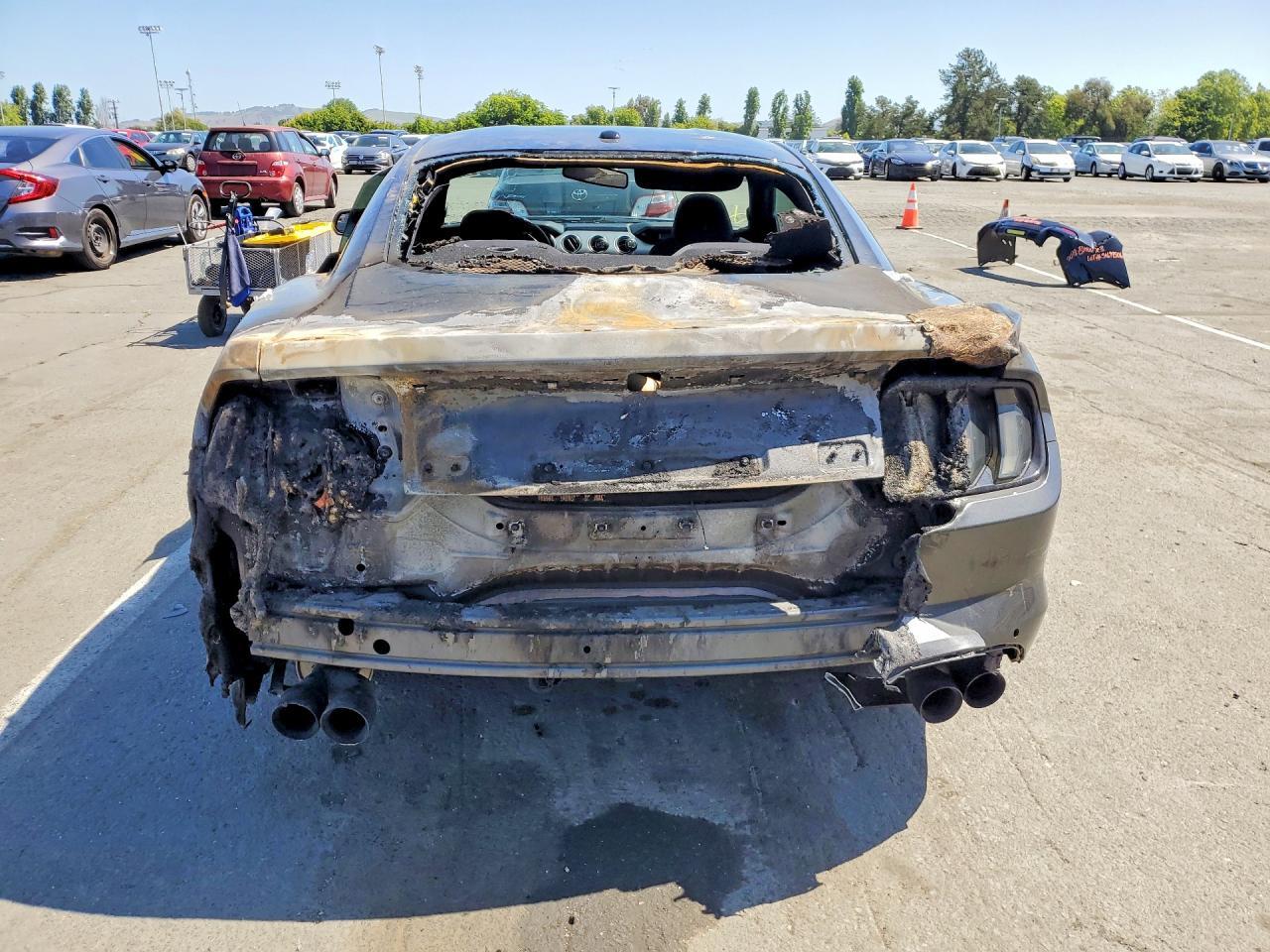 1FA6P8CF0J5166100 2018 FORD MUSTANG photo no. 6