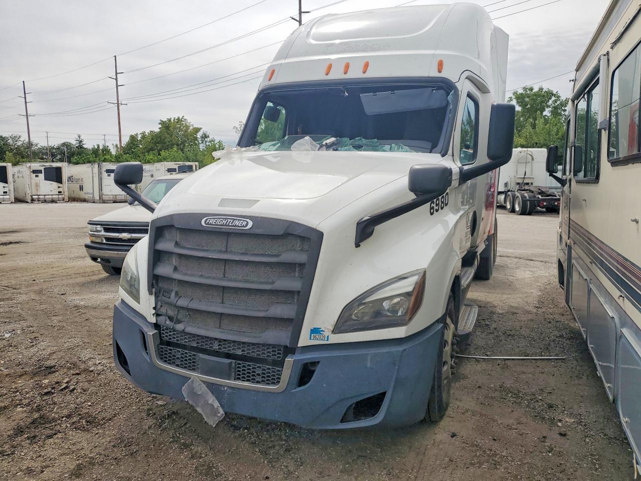 2018 FREIGHTLINER CASCADIA 126 3AKJHHDR1JSJT6980
