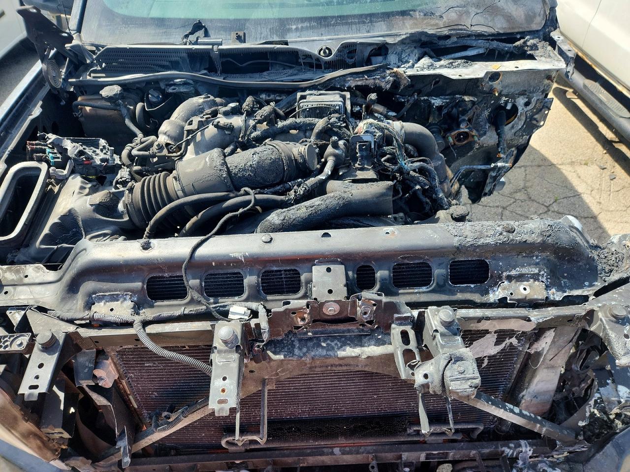 1GT42WEY1KF144072 2019 GMC SIERRA photo no. 12