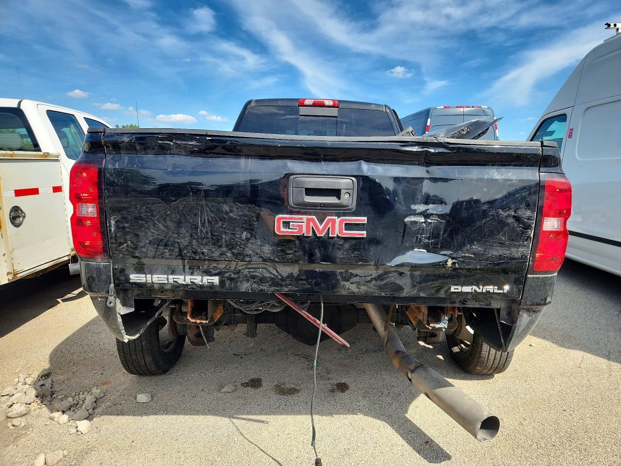 1GT42WEY1KF144072 2019 GMC SIERRA photo no. 6
