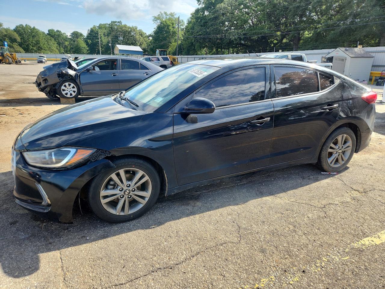 2018 HYUNDAI ELANTRA 5NPD84LF4JH279409