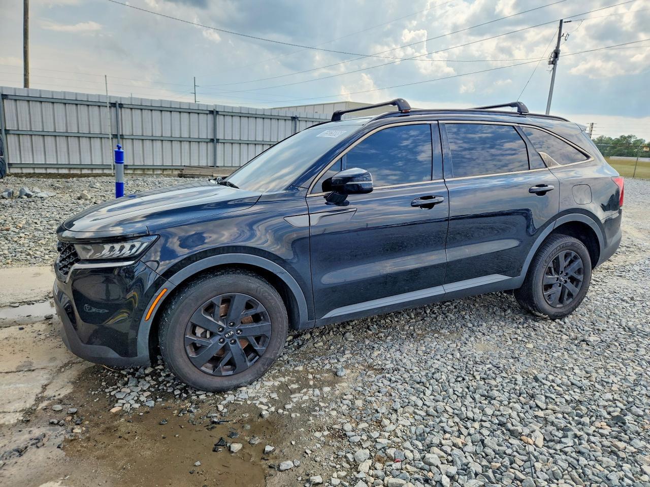 2021 KIA SORENTO 5XYRLDLC6MG021690