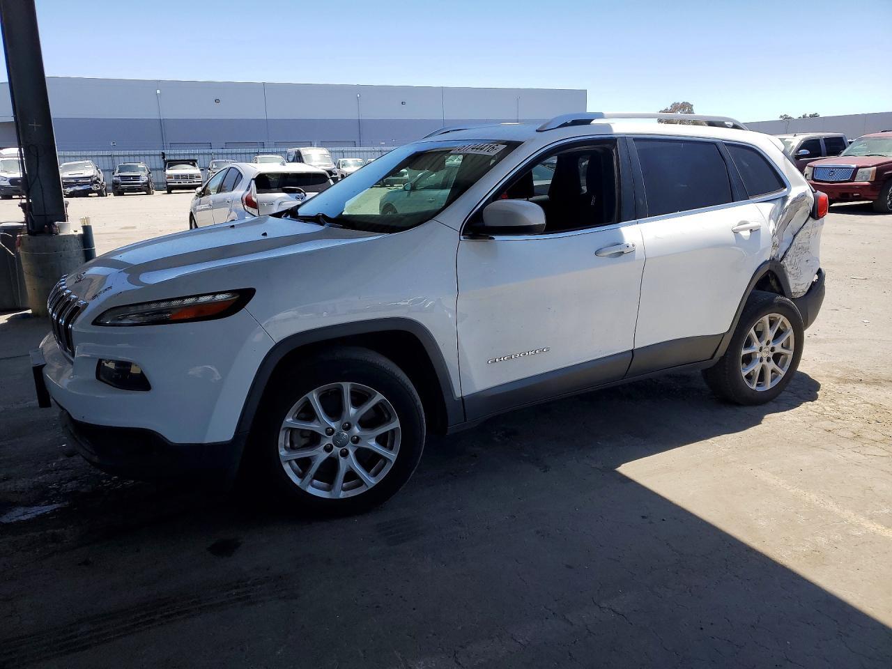 2015 JEEP CHEROKEE 1C4PJLCS6FW580418