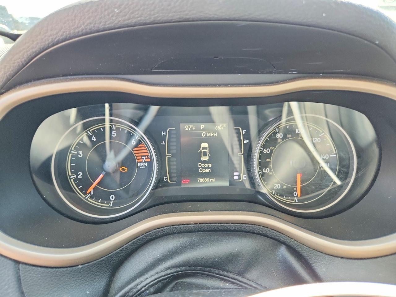 1C4PJLCB6JD588393 2018 JEEP CHEROKEE photo no. 9