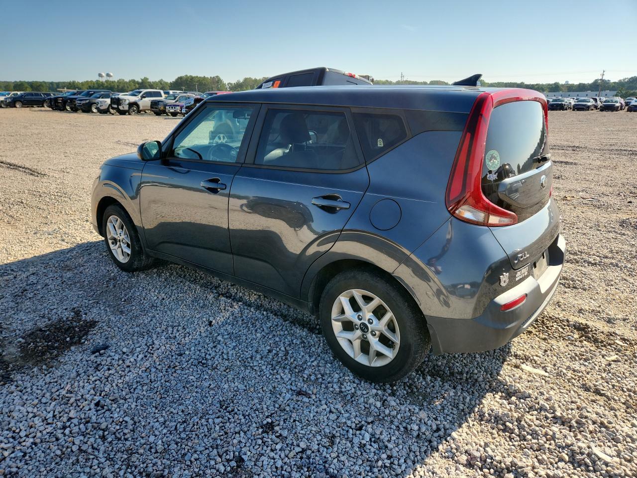 KNDJ23AU8L7720370 2020 KIA SOUL photo no. 2