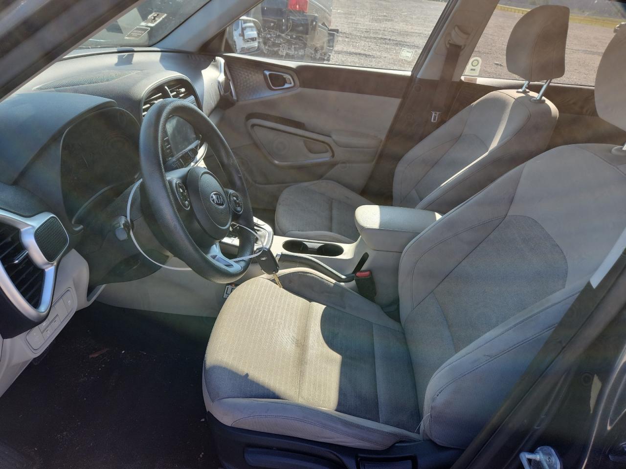 KNDJ23AU8L7720370 2020 KIA SOUL photo no. 7