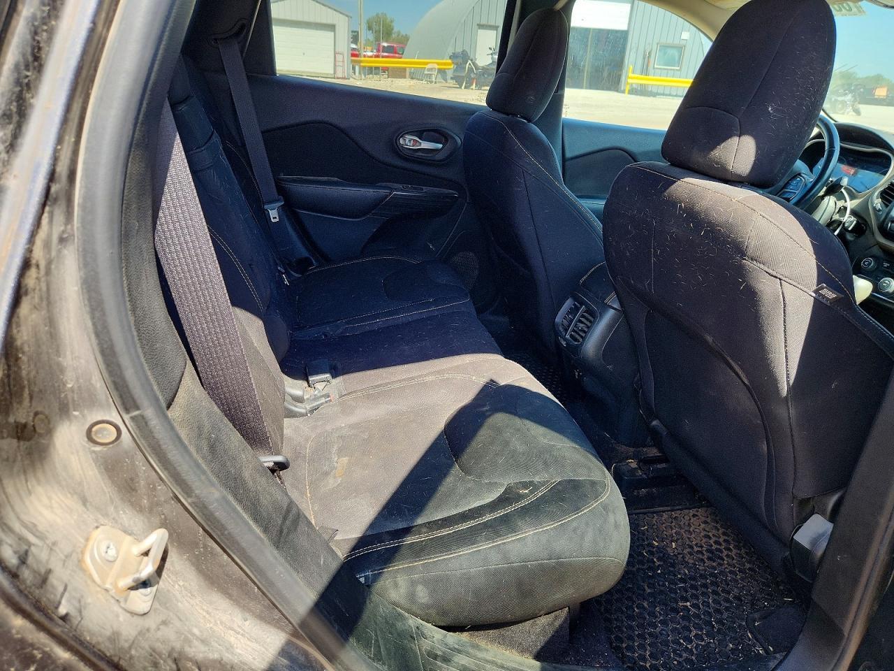 1C4PJMCS8GW368515 2016 JEEP CHEROKEE photo no. 10