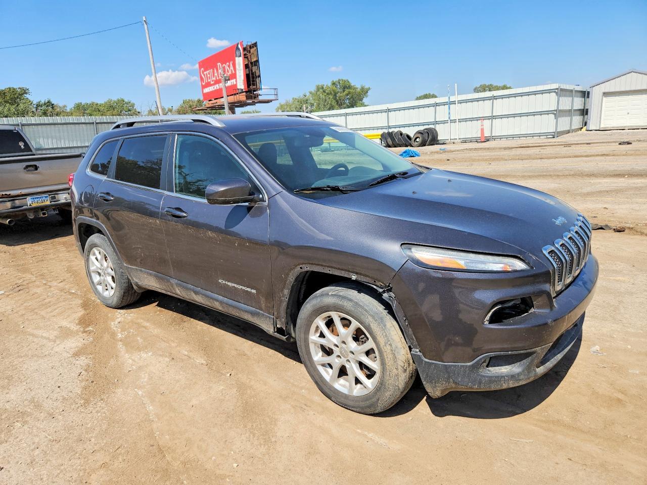 1C4PJMCS8GW368515 2016 JEEP CHEROKEE photo no. 4