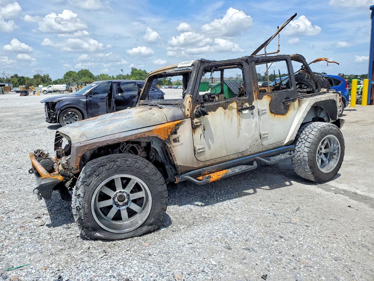 2015 JEEP WRANGLER UNLIMITED 1C4BJWDG3FL745770
