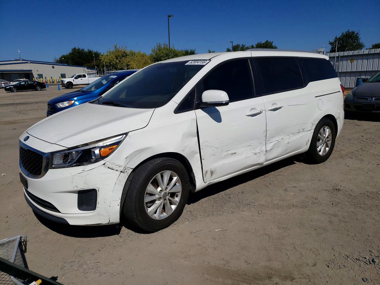 2017 KIA SEDONA KNDMB5C11H6313483