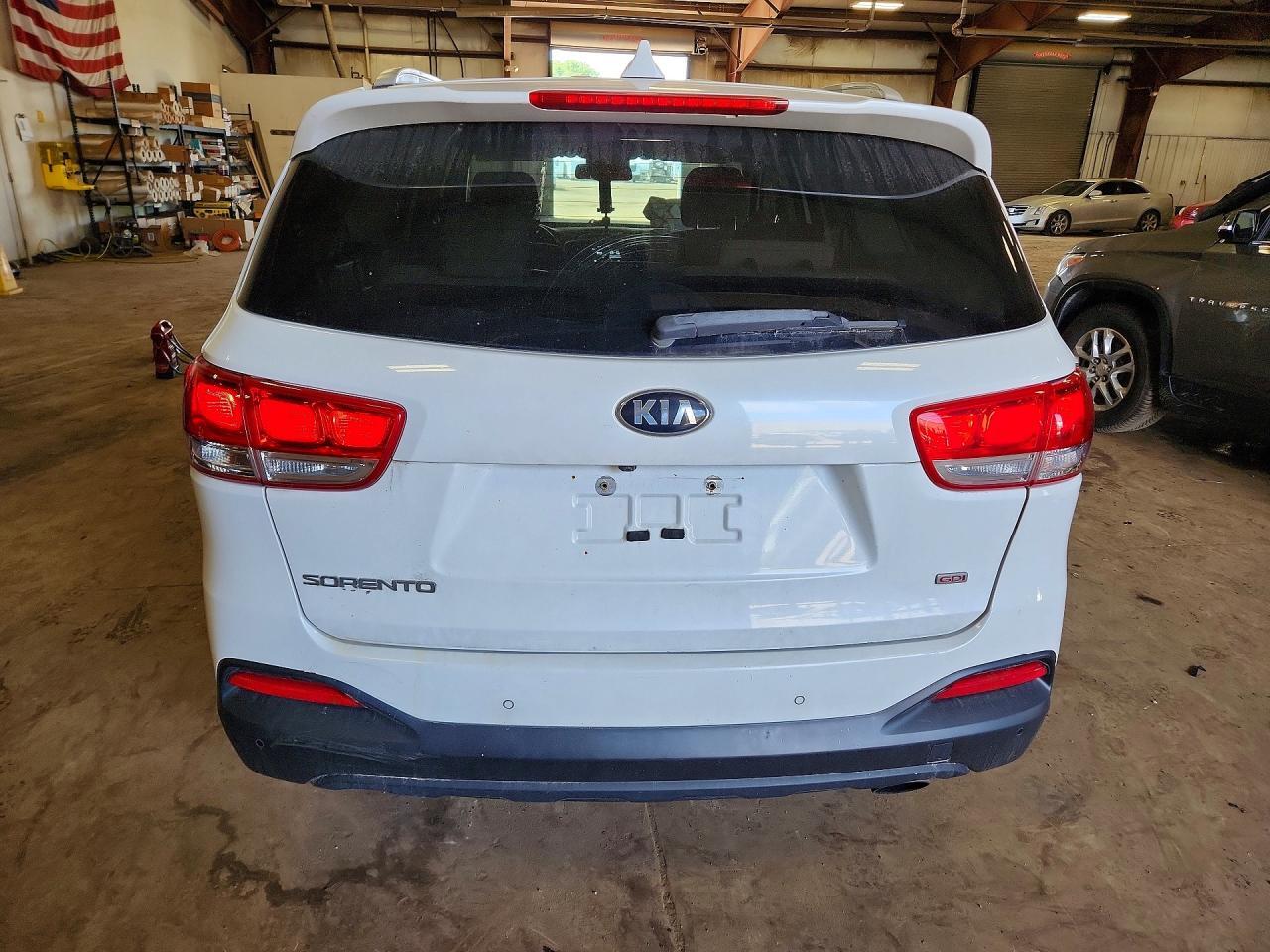 5XYPG4A39HG296037 2017 KIA SORENTO photo no. 6