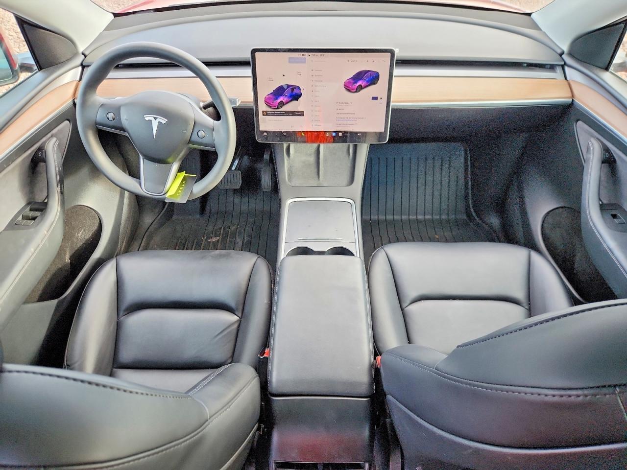 2024 TESLA MODEL Y — Фото 8 из 13