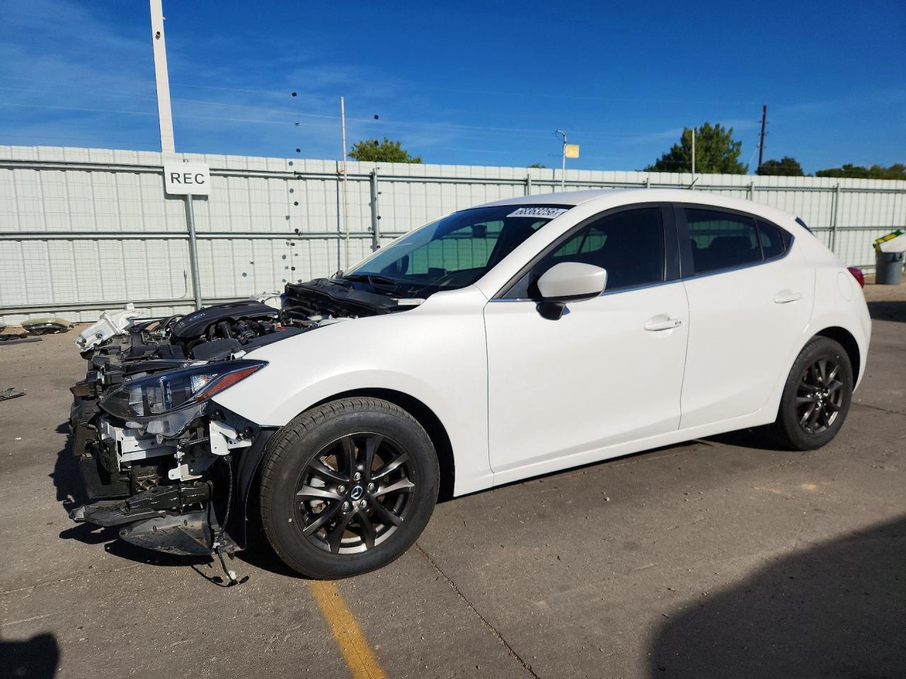 2015 MAZDA 3 3MZBM1L79FM163485