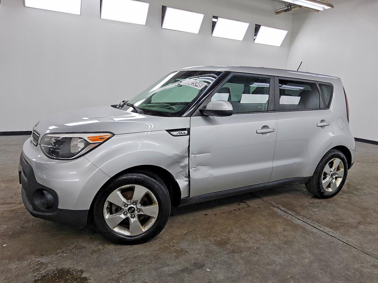 2017 KIA SOUL KNDJN2A21H7431886