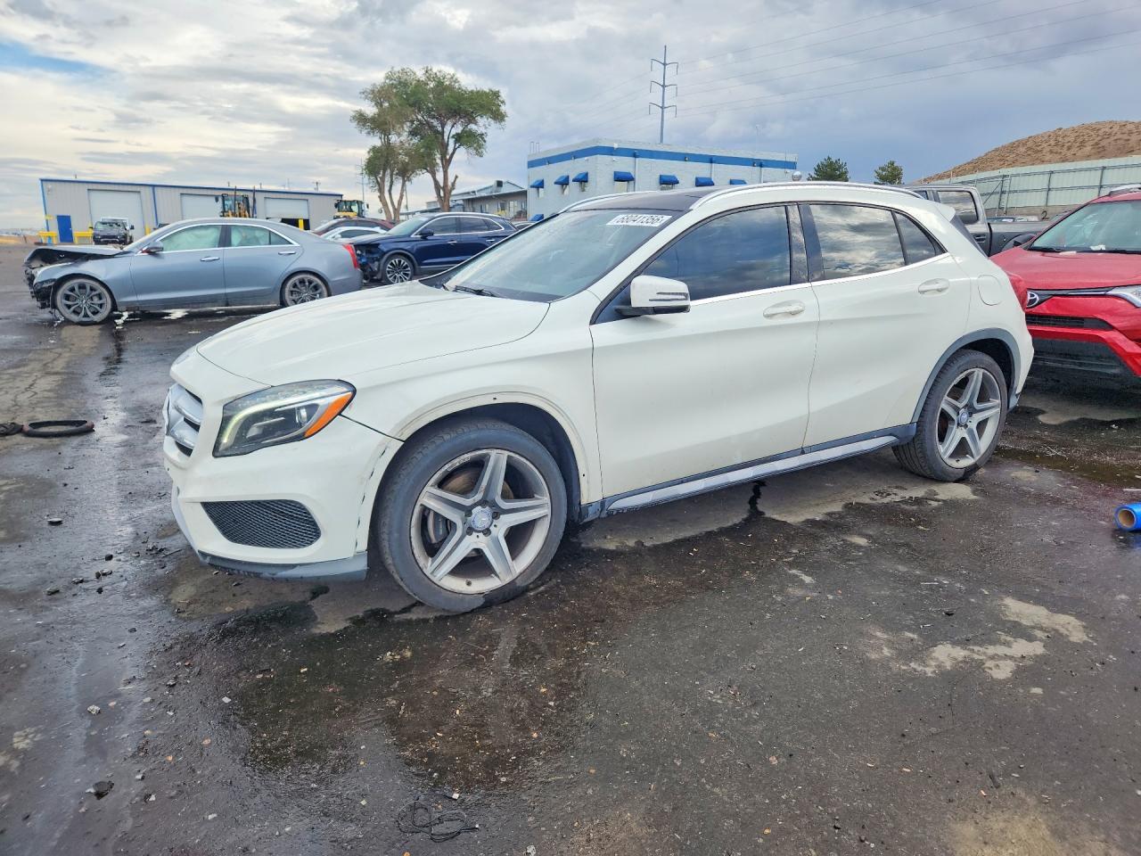 2015 MERCEDES-BENZ GLA WDCTG4GB9FJ058371