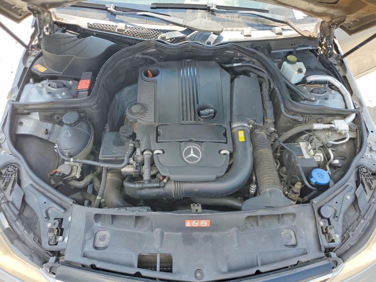 WDDGF4HB0DA779352 2013 MERCEDES-BENZ C photo no. 11