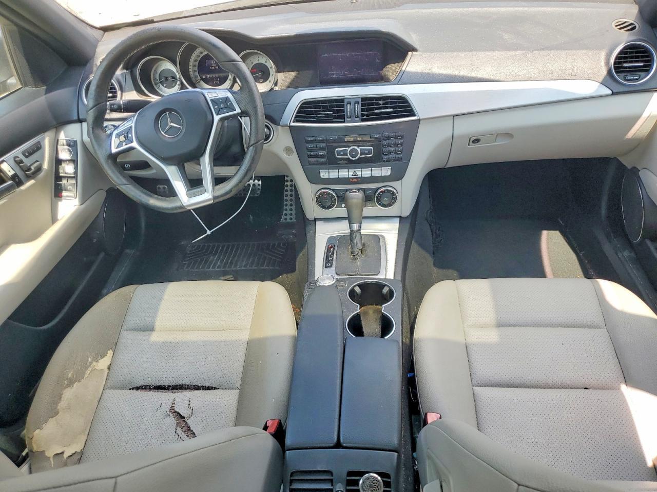 WDDGF4HB0DA779352 2013 MERCEDES-BENZ C photo no. 8