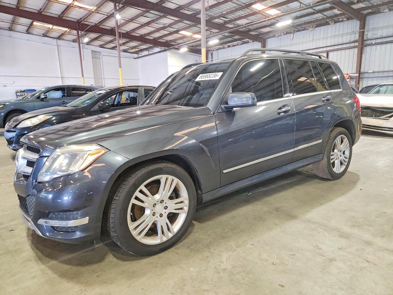 2013 MERCEDES-BENZ GLK WDCGG5HB1DF961023