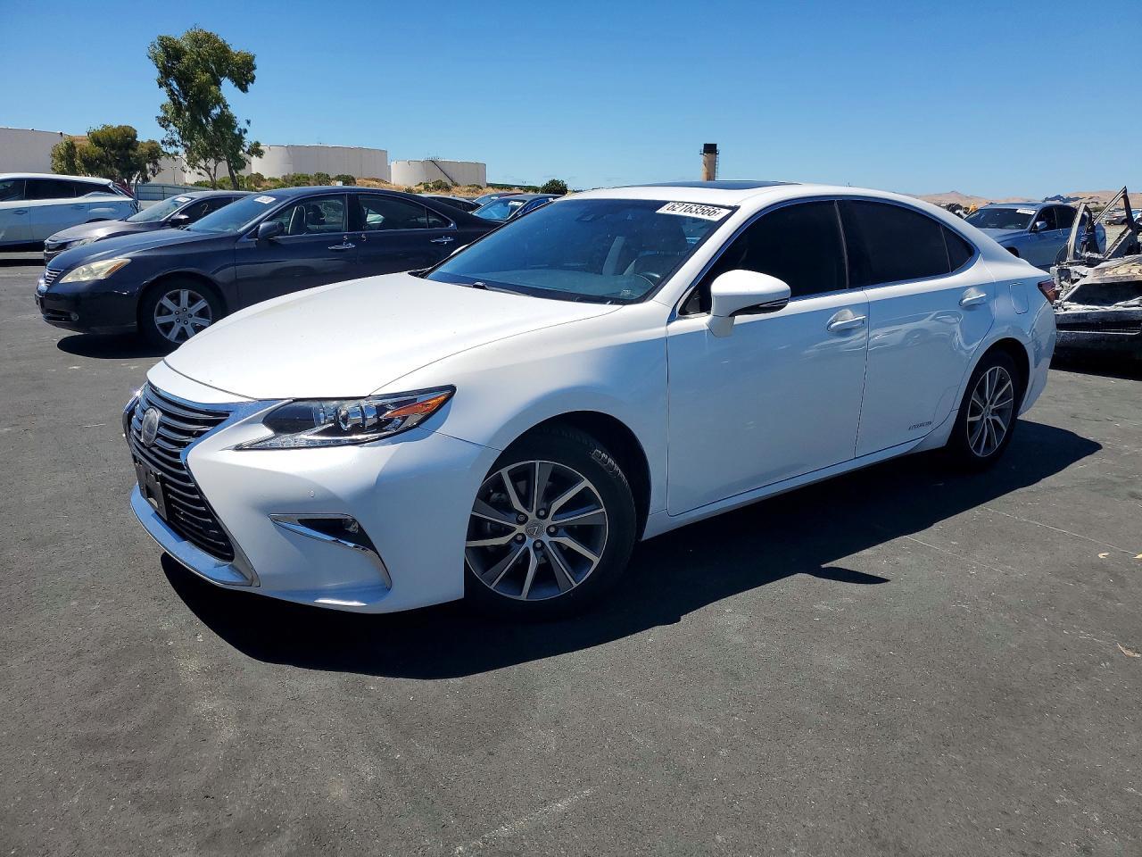 2016 LEXUS ES JTHBW1GG3G2130786