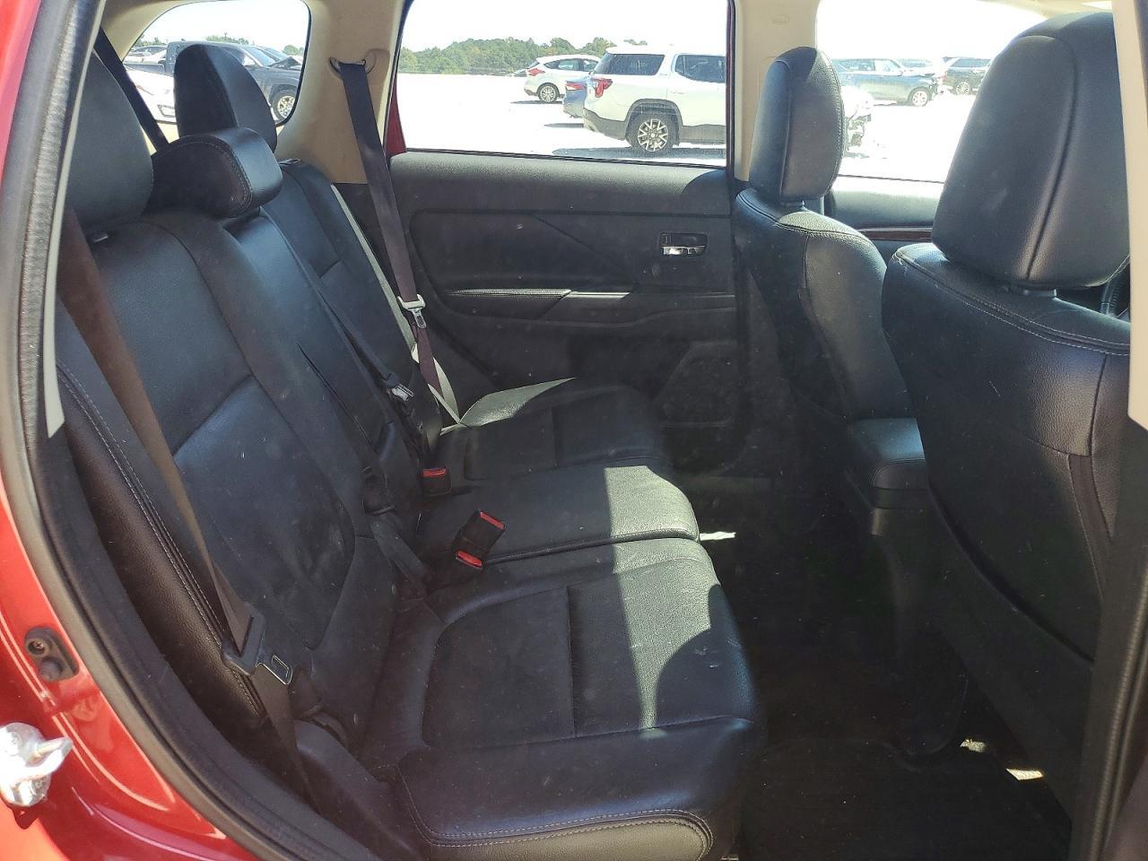 JA4AD3A33FZ004450 2015 MITSUBISHI OUTLANDER photo no. 11
