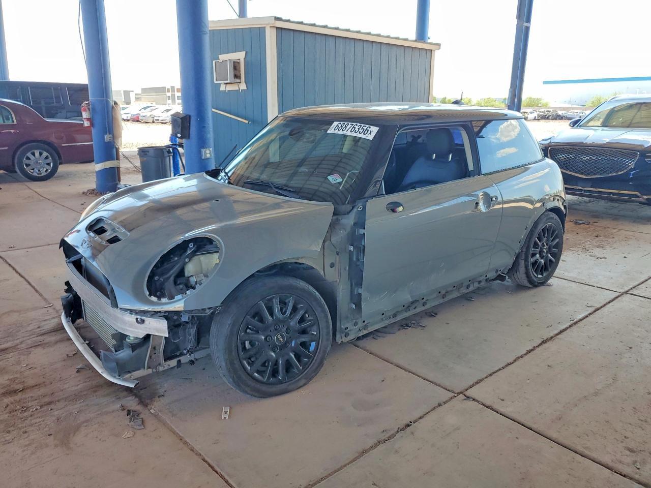 2016 MINI COOPER WMWXP7C50G3B33067